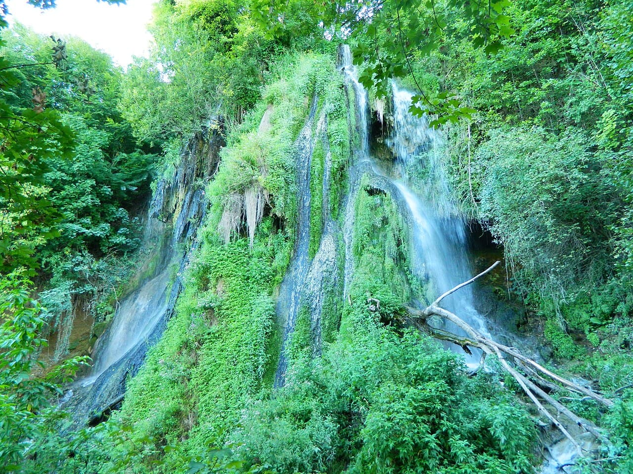 Cascada Clocota