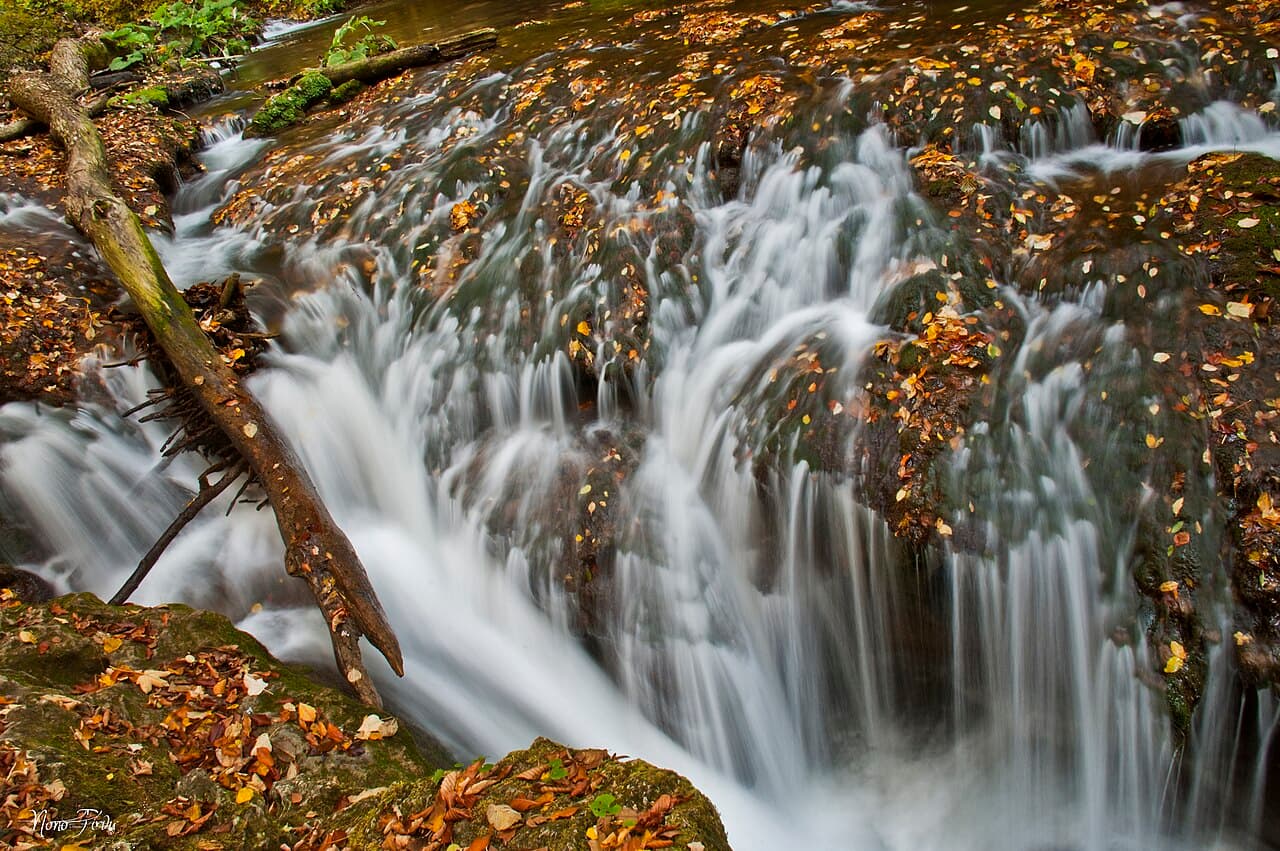 Cascada Văioaga