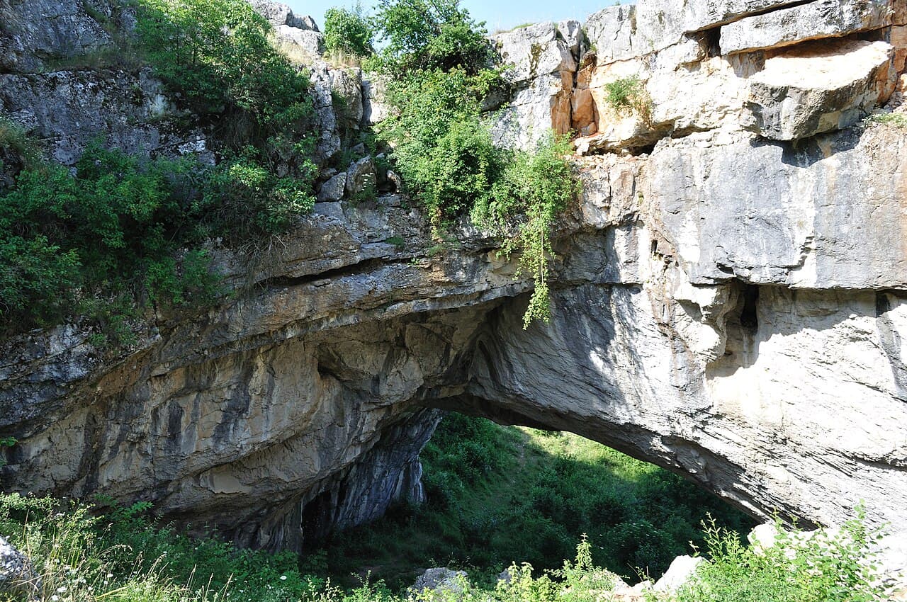 Podul lui Dumnezeu, Ponoarele